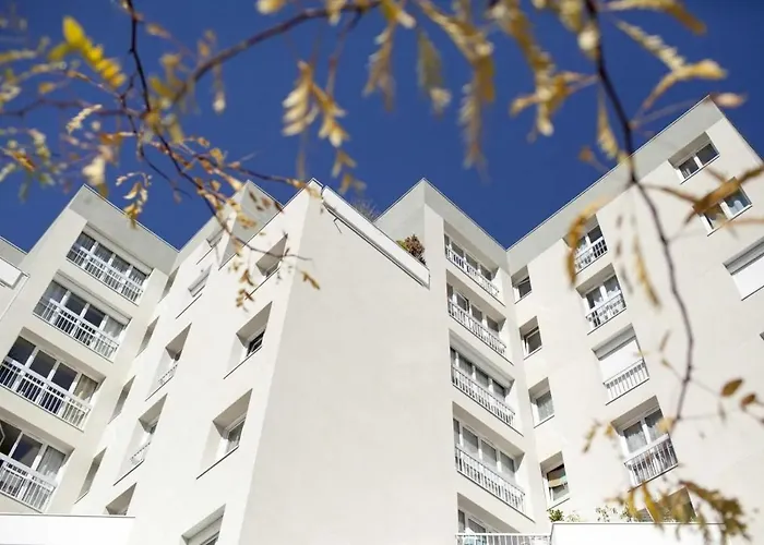 Une Chambre Privee Entre Paris Et Disneyland